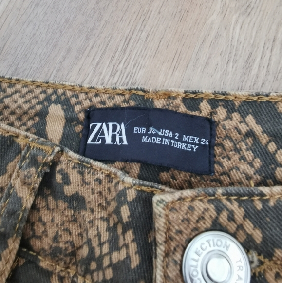 Zara snakeskin print high rise jeans - Picture 5 of 7